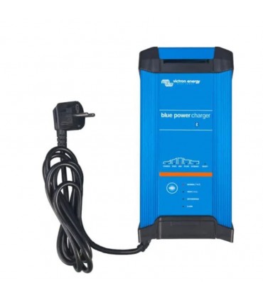 VICTRON BLUE SMART IP22 12/15 (1) 230V EEC 7/7 - BPC121542002