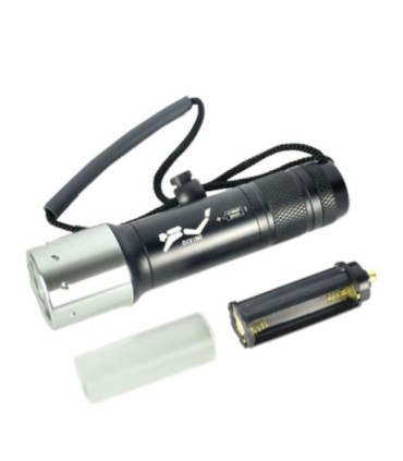 Submersible flashlight 30M 300Lumens 3AAA