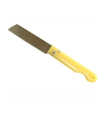 Couteau en acier manche en plastique